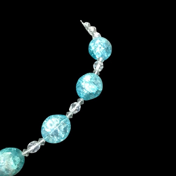 Turquoise Blue Crackle Beads Vintage Necklace 50s 60s - Picture 2 of 10